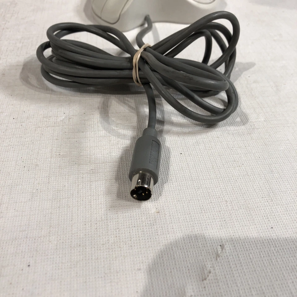 Logitech Trackball TrackMan Marble Mouse T-CH11 - Image 4 of 4