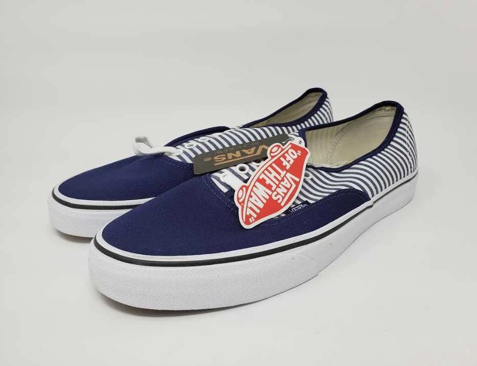 How much do a pair of vans best sale weigh