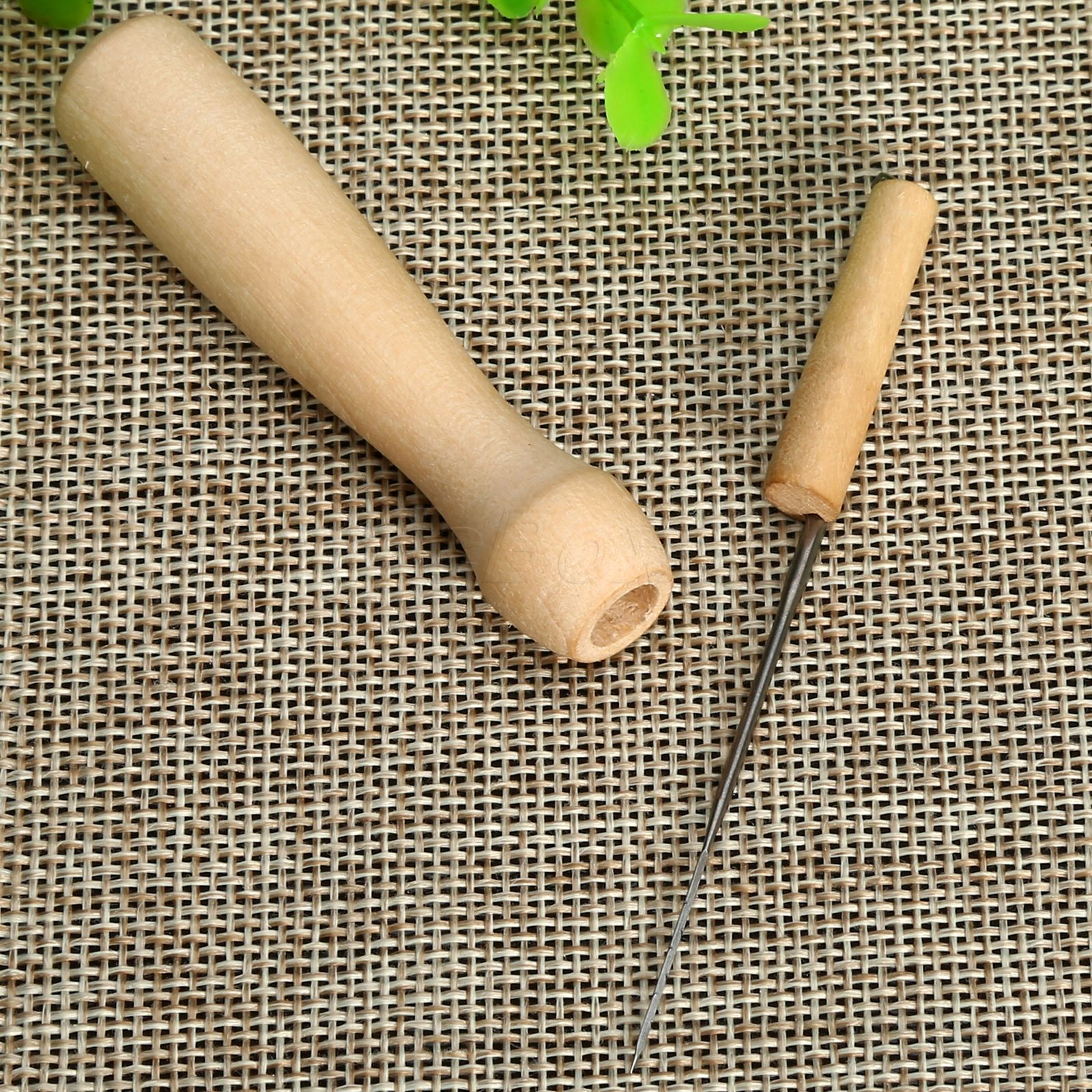 Needle Felting Handle Holder with 1 FREE Needle Wool Felting Wooden