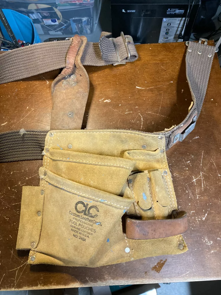 Custom tool clearance pouches