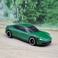 Hot Wheels Porsche Taycan Turbo S Diecast Model 1:64 (5) Excellent Condition.