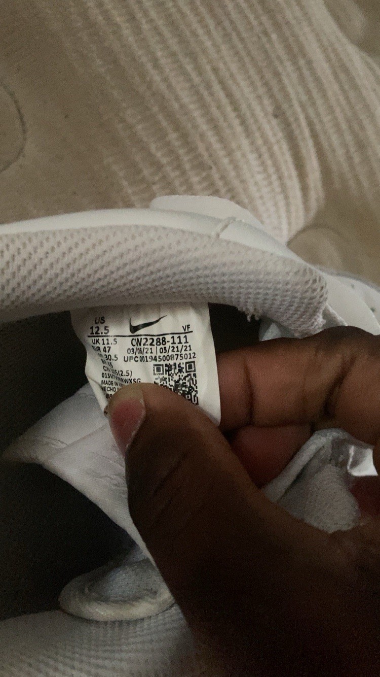 AIR FORCE 1'S - image 7