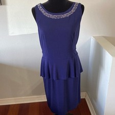 Navy blue sleeveless midi, flowing waistline