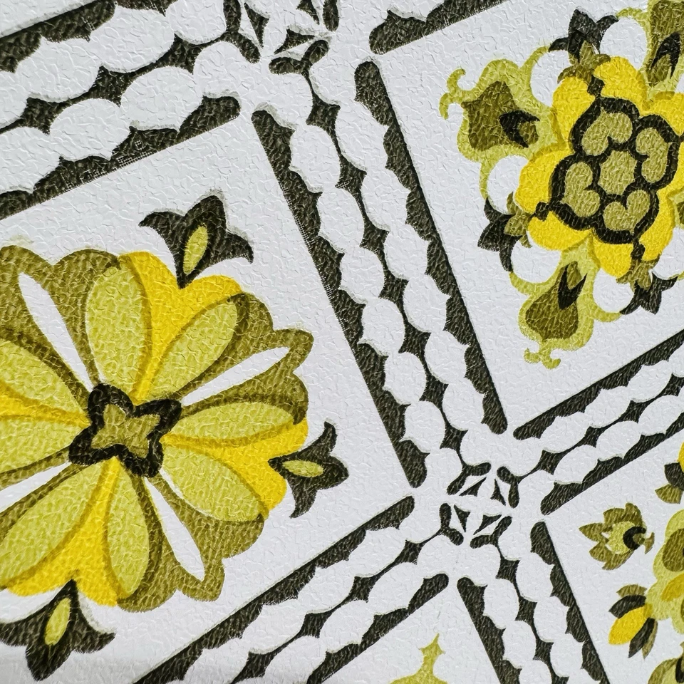 Vintage MCM Geometric Diamond Shape Avocado Green Wallpaper Partial Roll 27”x51” - Image 2 of 3