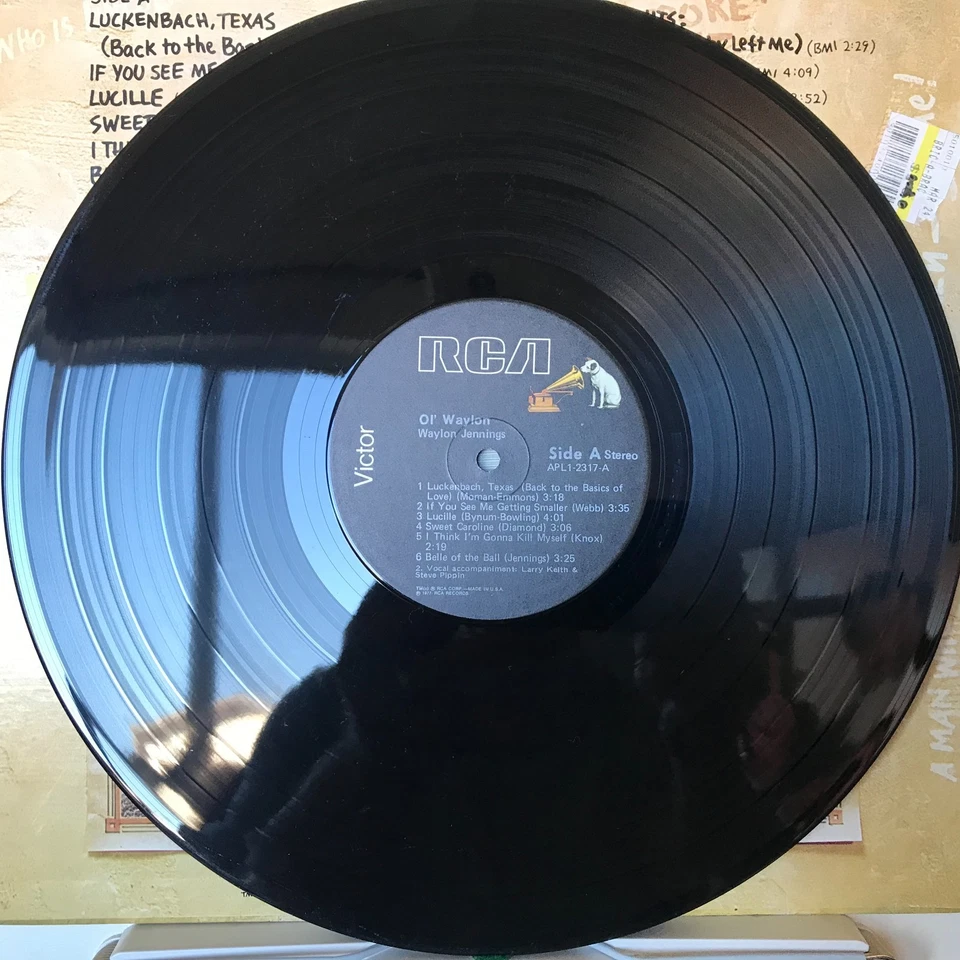 Tested & Cleaned:  Waylon Jennings - Ol' Waylon - 1976 Outlaw Country LP - Image 4 of 4