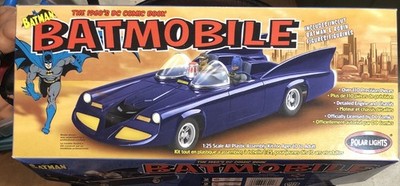 BATMAN Batmobile POLAR LIGHTS MODEL #6901 2003