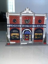 Train Shop Electric Snow Village Lighted Lionel Dept. 56 1998 USED Light Works!