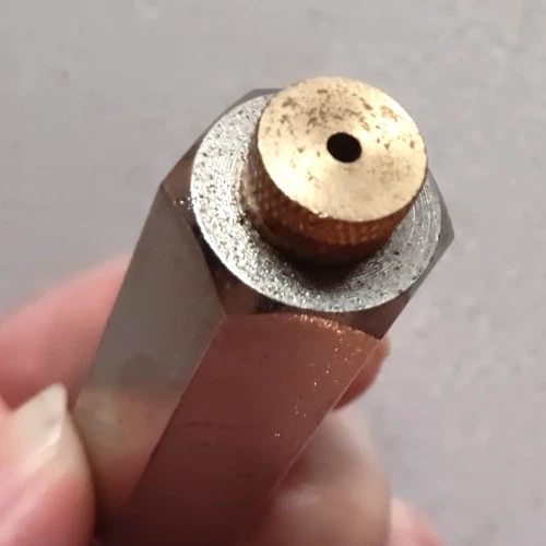 GENUINE IRWIN STRAIT-LINE HEXAGON PLUMB BOB 5 OZ. - Image 3 of 3