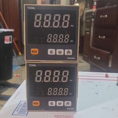 Autonics TCN4L-24R Digital Temperature Controller Module TC RTD
