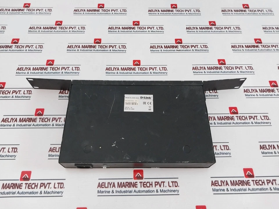 D-LINK DGS-1024C Gigabit Switch OGS1024CI….A1E - Image 2 of 4