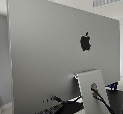 Apple Studio Display 27 Apple Studio Display 27