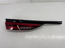 BMW 2 Gran Coupe F44 Heckklappenleuchte links 7465471 2.0 Benzin 170kw 37956994