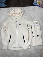 Cream Nike Tech Set Size Small