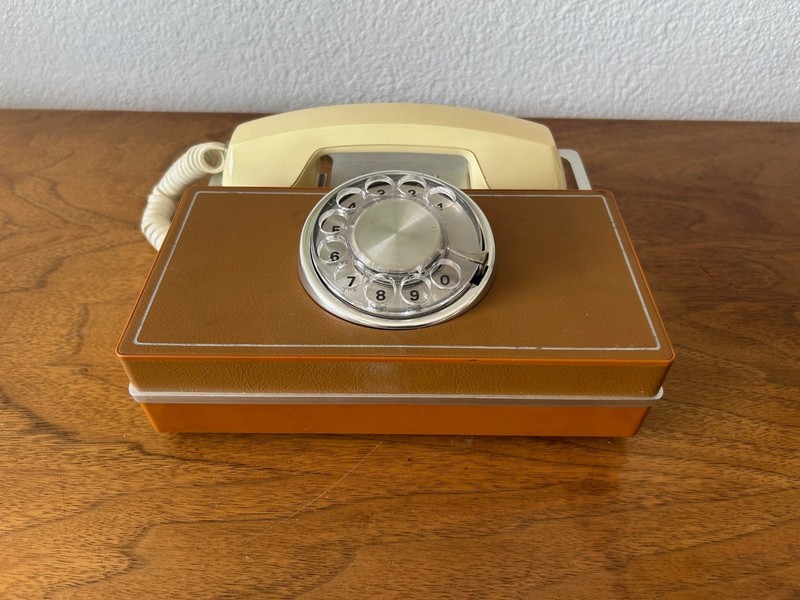 Vintage Western Electric Elite Dial Telephone -- rare tan/white version!