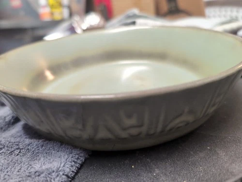 Frankoma pottery dish in the Mayan-Aztec pattern 7N Prairie Green 8"