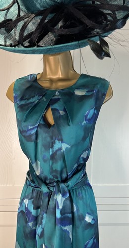 Vestido Phase Eight UK 18 verde azulado multi satinado acampanado midi corrino estampado mariposa - Imagen 2 de 23
