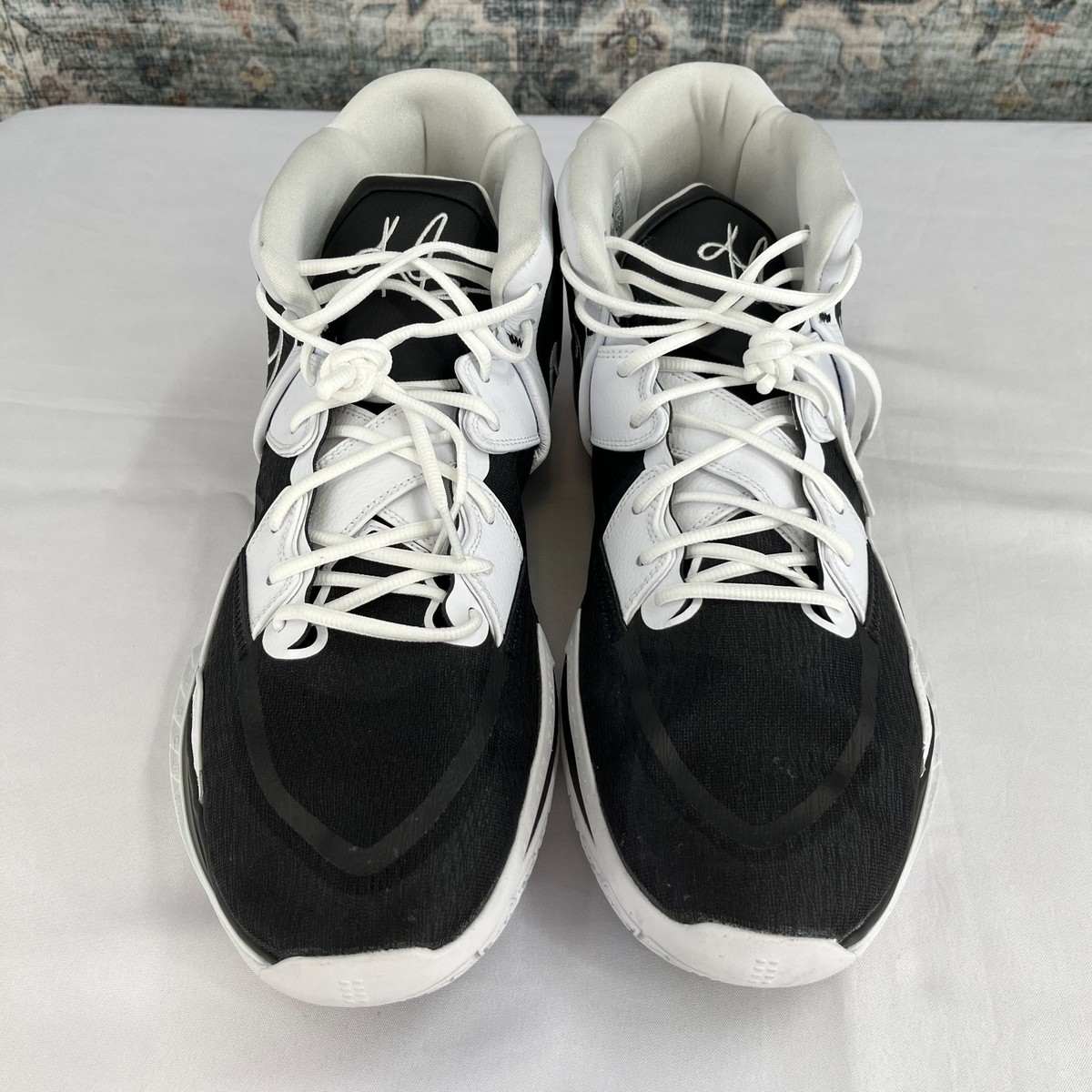 Nike Mens Kyrie Infinity Basketball‎ Shoes Size 10.5 Blk/Wht D09616-002 Nike Kyrie Infinity TB Black White Size 18 Basketball Shoes  main image 2