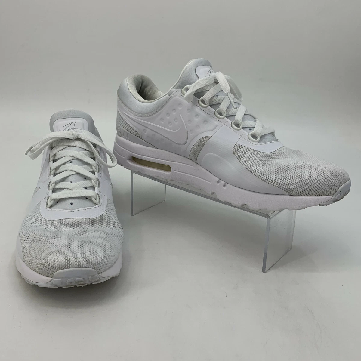 Nike air shop zero essential