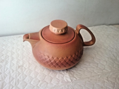 VINTAGE LARGE  DIANA NEFERTITI STONEWARE POTTERY TEA POT - Great Condition