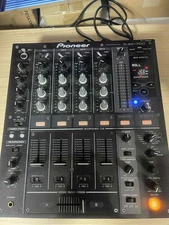 Pioneer DJM-700 Black 4-Channel Digital DJ Mixer 24bit 96kHz