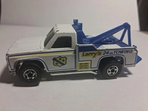 1974 Hot Wheels Larry's 24HR Towing Tow Truck Vintage BW
