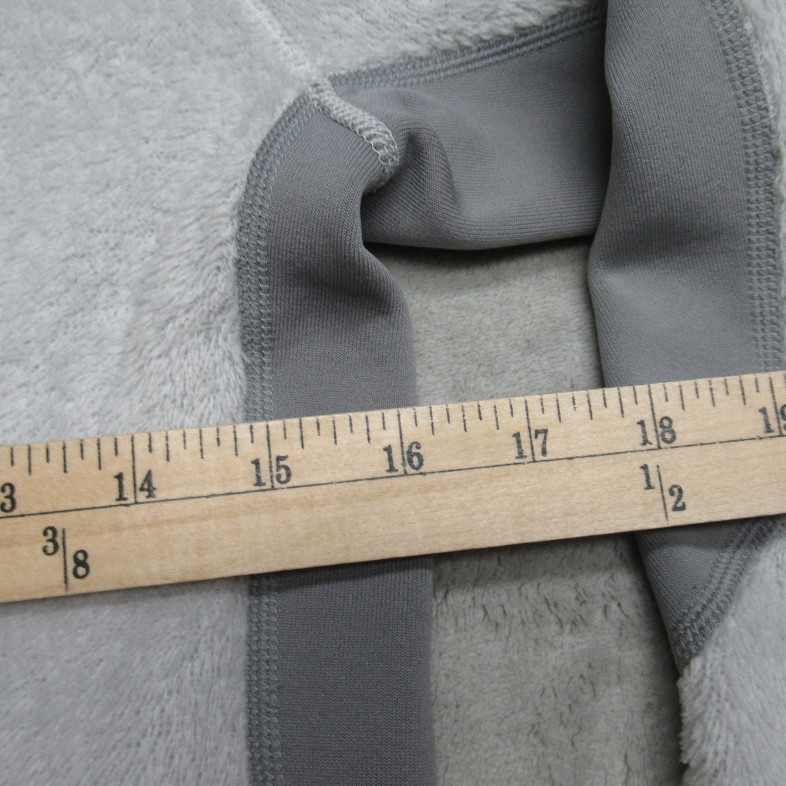 Patagonia R2 Jacket Womens XS White Fleece Stretch Full Zip Polartec Thermal Pro thumbnail 11