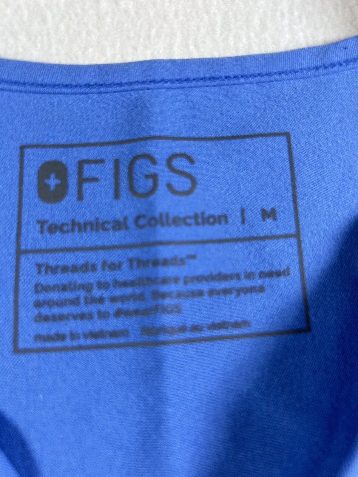 FIGS Scrub Shirt Women Blue Technical Collection Short Sleeve Top Nurse