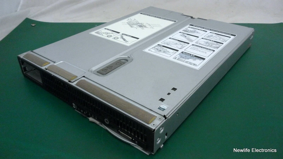 HP AD217A#006 Integrity BL860c Server (1 x 1.66GHz CPU/No RAM, Drives) - Image 2 of 4