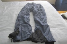 Preowned Women's Size 8 Spyder Axys Dermizax Blue Ski Snow Boarding Winter Pants