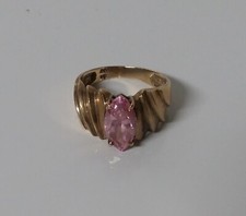Ladies 10K Solid Yellow Gold Pink CZ Ring Sz 6.5