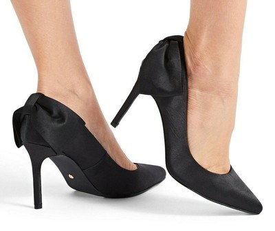 simply be court shoes