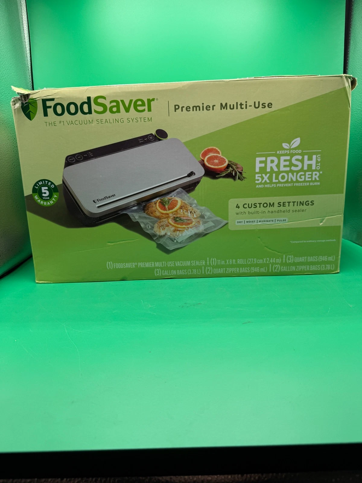 FOODSAVER Vacuum Sealing System VS3130 Premier Multi-use
