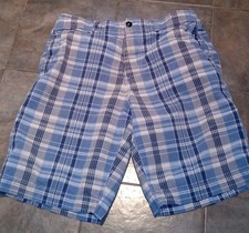 American Eagle AEO Longer Length Blue Plaid Bermuda Shorts Men's Size 34