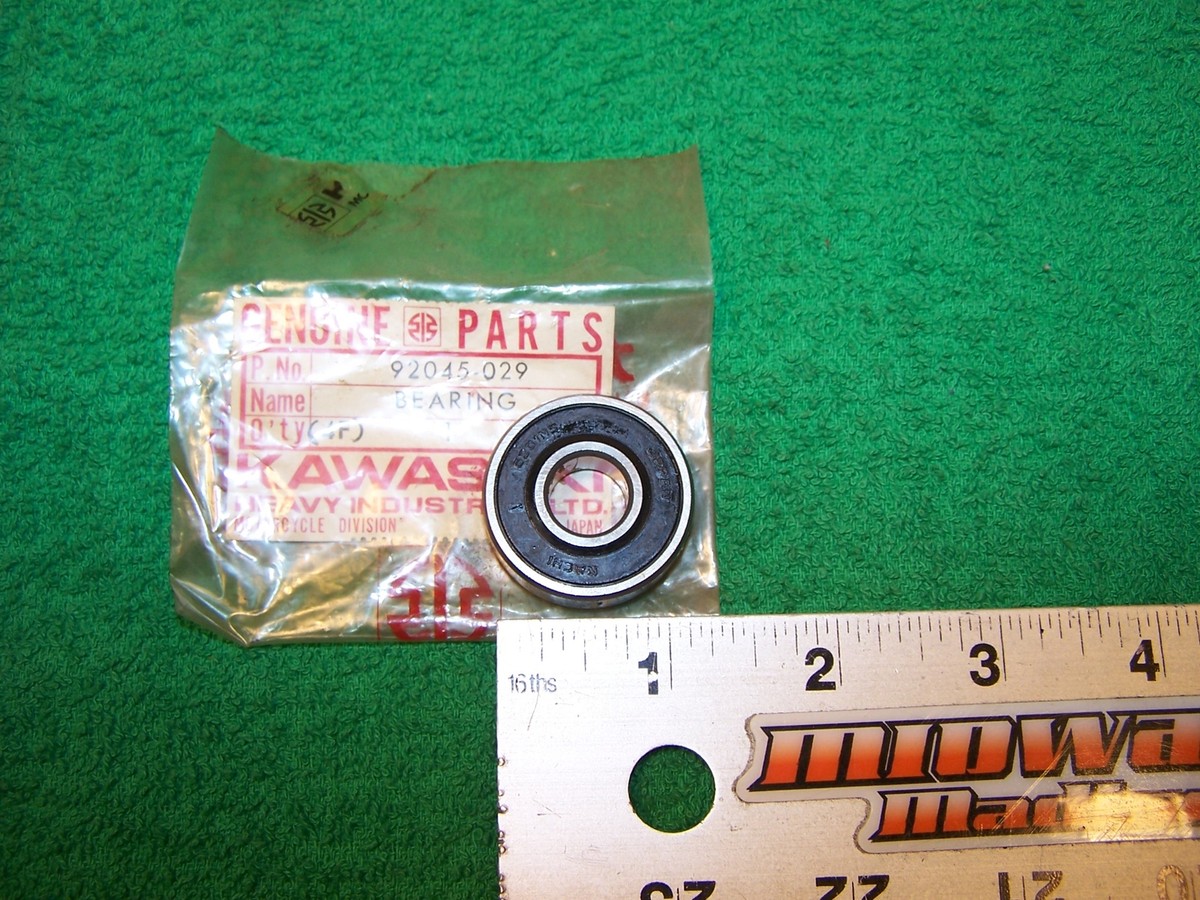 1974 KAWASAKI KX250 FRONT WHEEL HUB BEARING 92045-029 KX 250 450
