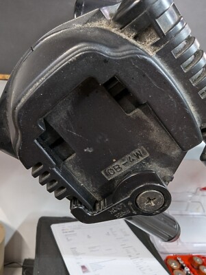 Velbon CX 690 Deluxe Standard Size/dual Function Tripod W/ 3-way