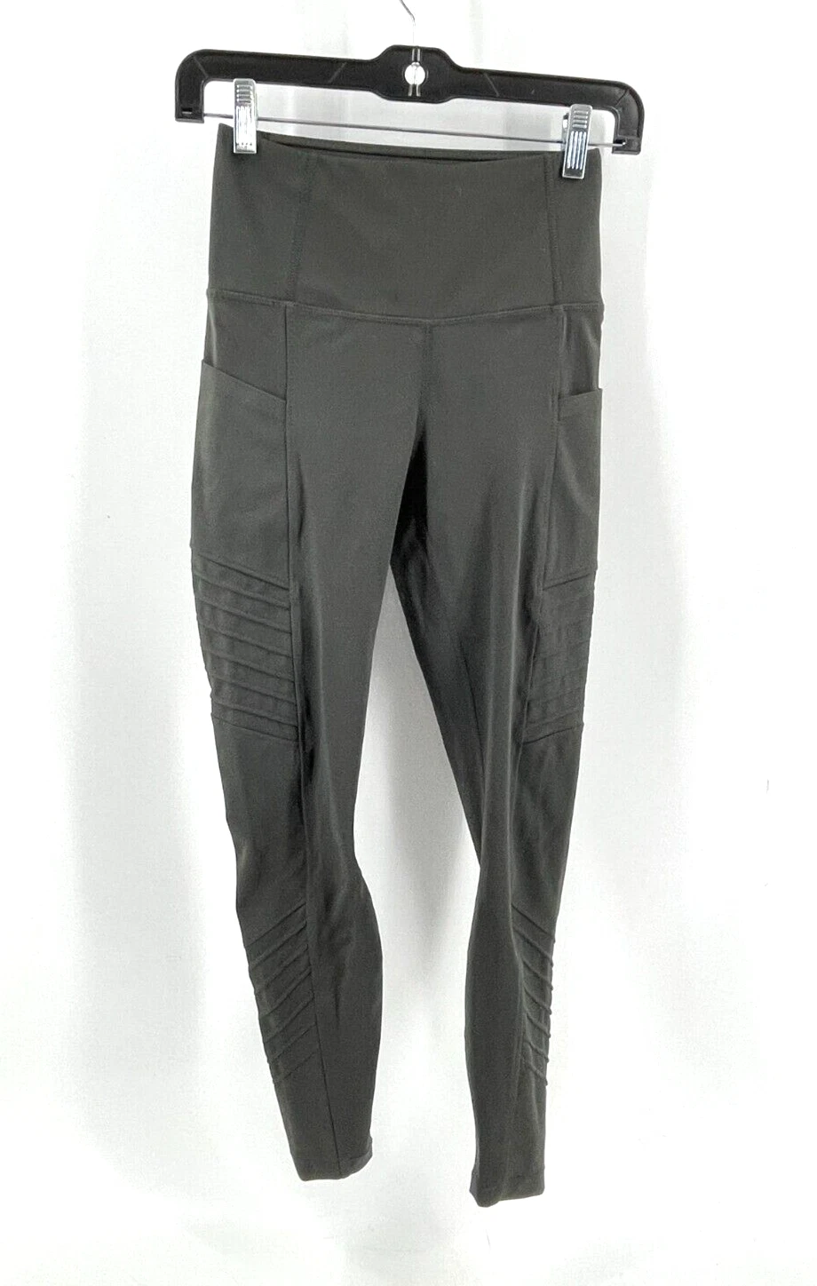 yogalicious lux slate cropped activewear leggings