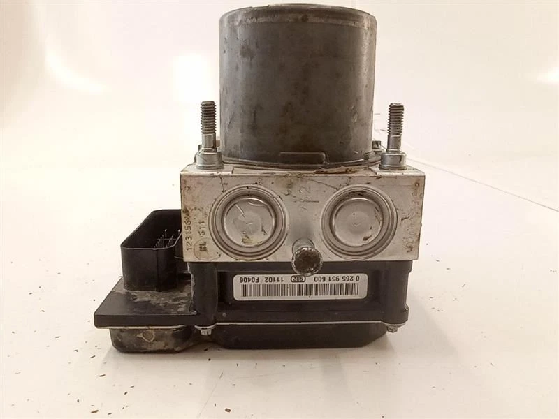 Ford Taurus 2012 bomba ABS 3,5 L probado OEM sin crucero adaptativo  Foto 4 de 4