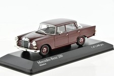Minichamps Mercedes 200 (w110) 1965 1:43 400037260