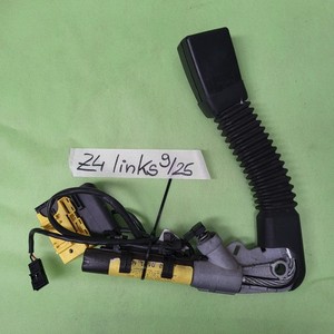 BMW Z4 E85 E86 Gurtstrammer + Kabel Stecker Gurtstraffer VORNE LINKS 8255704