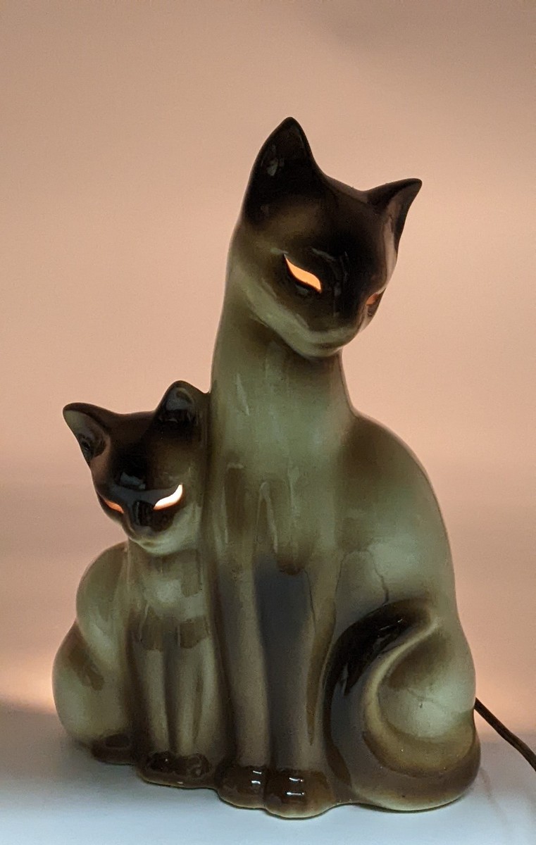 Howard Kron Siamese Cat Mid-Century 1950s 60s Ceramic Table TV