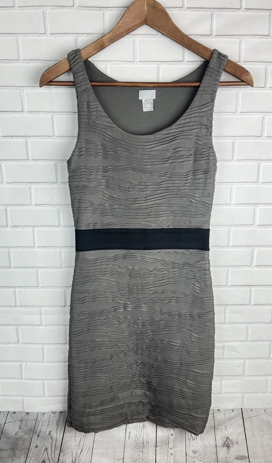 VETEMENTS H&M abito donna 4 grigio oliva volant bodycon canotta ufficio lavoro Charmed anni 90