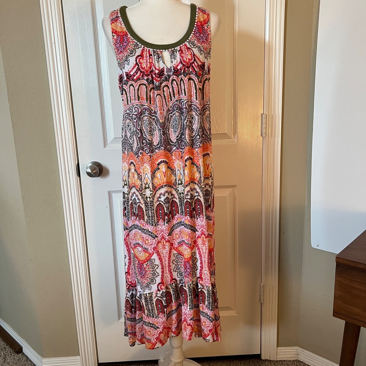 chinese dress ladies Ellen Tracy Full Length Maxi Dress Size 12 – Oh She Thrifts main image 0
