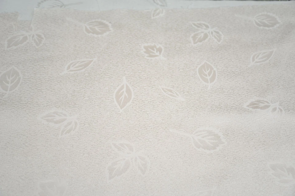 Vintage High End Off White Leaf Damask Fabric Textured 2 plus yards satin - Image 3 of 4