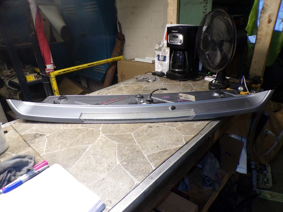 ☼2004-2010 BMW X3 *СИНИЙ МЕТАЛЛИК* ЗАДНИЙ СПОЙЛЕР С 3-М СТОП-СИГНАЛОМ OEM - Изображение 4 из 4