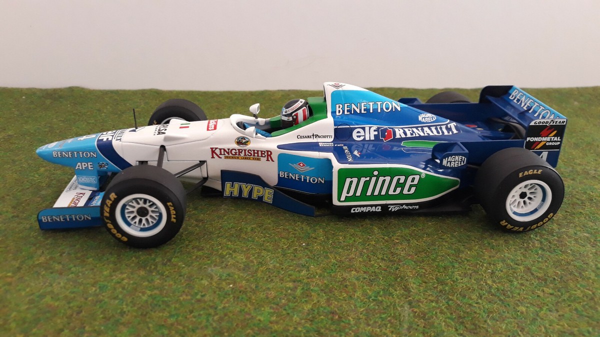F1 BENETTON 1996 formule 1 RENAULT B196 BERGER 1/18 MINICHAMPS