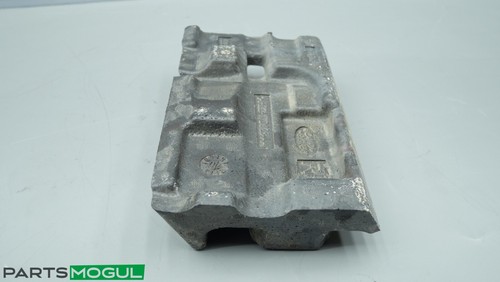 2010-2013 LAND ROVER RANGE ROVER REAR BUMPER RIGHT SIDE ABSORBER PAD FOAM OEM - Picture 4 of 6