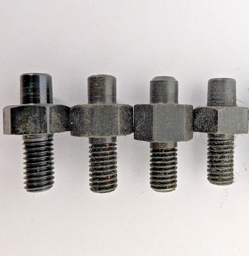 1 x Bag Of 82 Shop Soiled Hex Oil Screws 2BA Thread - Picture 6 of 6