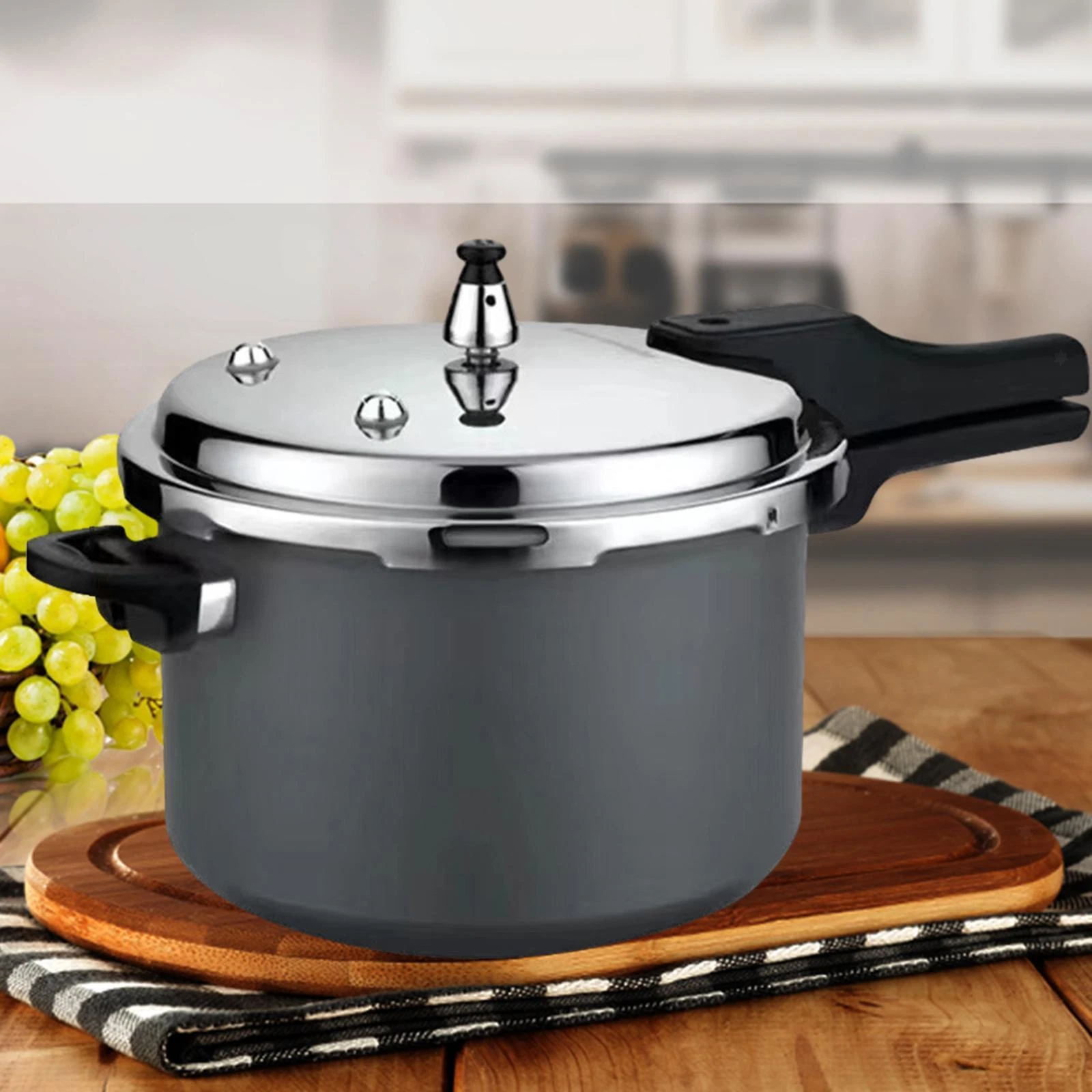 Aluminum Alloy Pressure Cooker Quickly Cooking Kitchen Pressure Pot for Home
Opens in a new window o