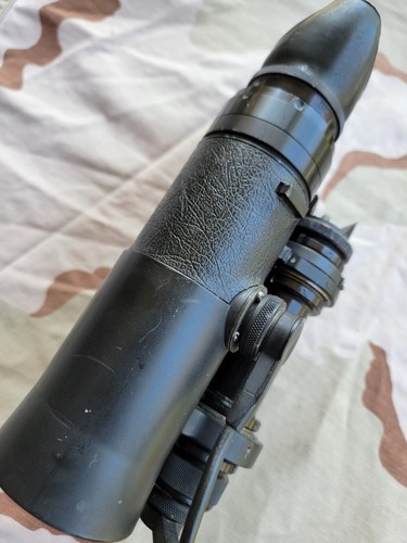 RARE VIETNAM ERA MILITARY NIGHT VISION BINOCULARS IR : M18 Non Working Cosplay - Picture 4 of 17