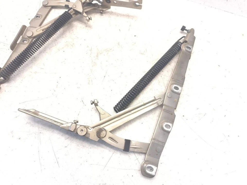 1999 Mercedes-Benz S320 W220 Rear Trunk Hinge 2207500787 693 - Image 2 of 4